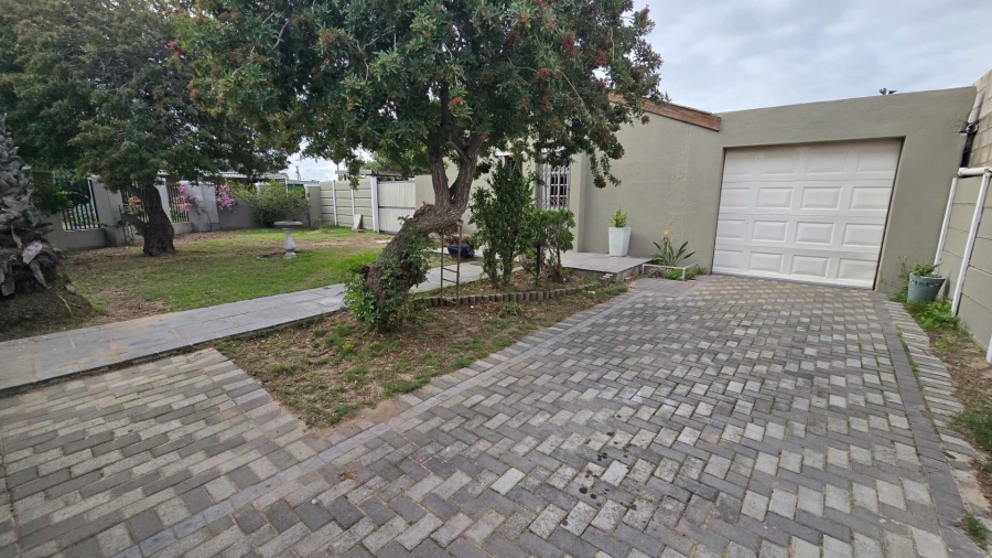 3 Bedroom Property for Sale in Forest Glade Western Cape
